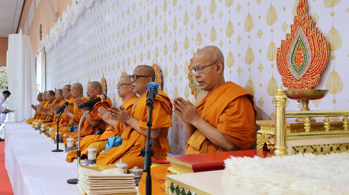 title - ส.ป.ก.ระนอง ร่วมพิธีบำเพ็ญกุศลปัญญาสมวาร 50 วัน เพื่ออุทิศถวายเป็นพระราชกุศล สมเด็จพระนางเจ้าสิริกิติ์ พระบรมราชินีนาถ พระบรมราชชนนีพันปีหลวง